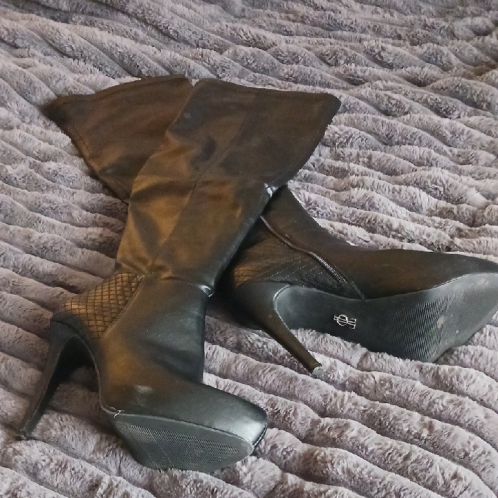 Jennifer Lopez FIERCE Black Over the Knee Boots Original Box Size 8 Like New